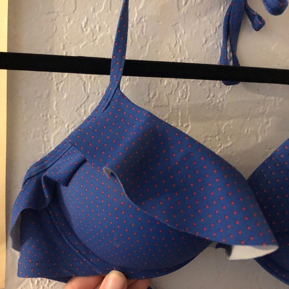 Ruffled bikini top - Picture 2 of 2